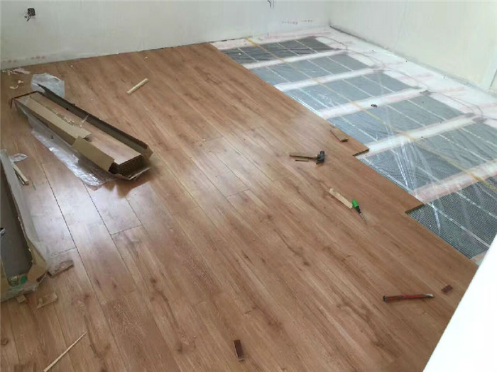 杨琪床垫厂电热膜地板安装