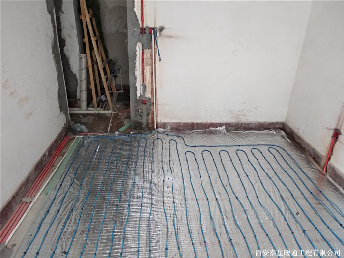 民宿电地暖发热电缆安装