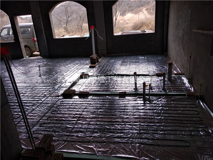 自建房电地暖安装