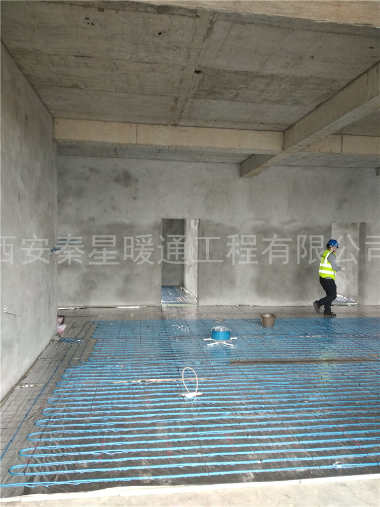 自建房电地暖安装