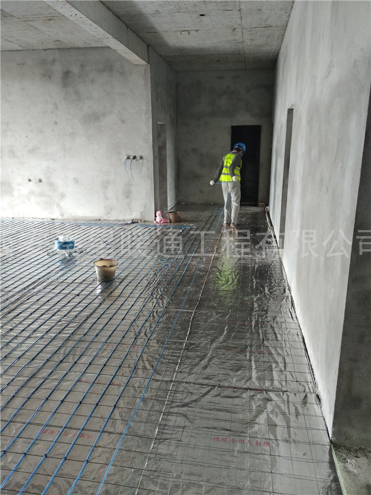 发热电缆电地暖安装