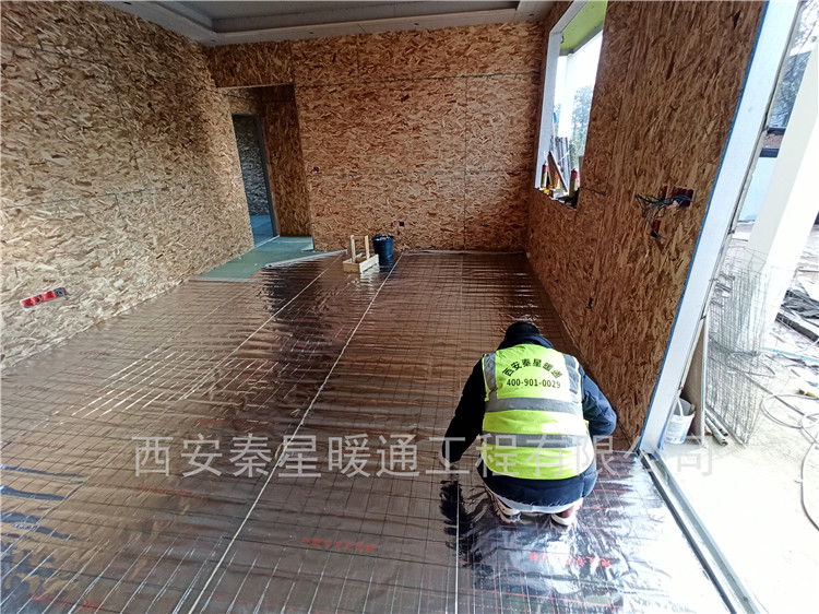 轻钢别墅电地暖安装